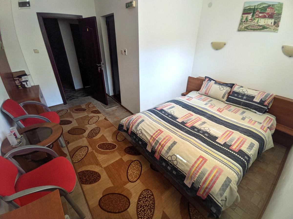 Guest House Perla Bachkovo Eksteriør billede