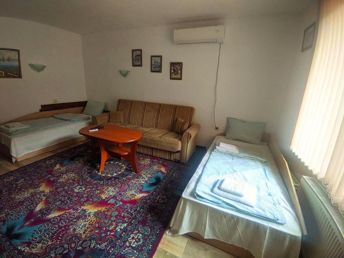 Guest House Perla Bachkovo Eksteriør billede