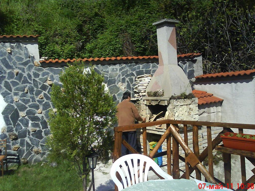 Guest House Perla Bachkovo Eksteriør billede