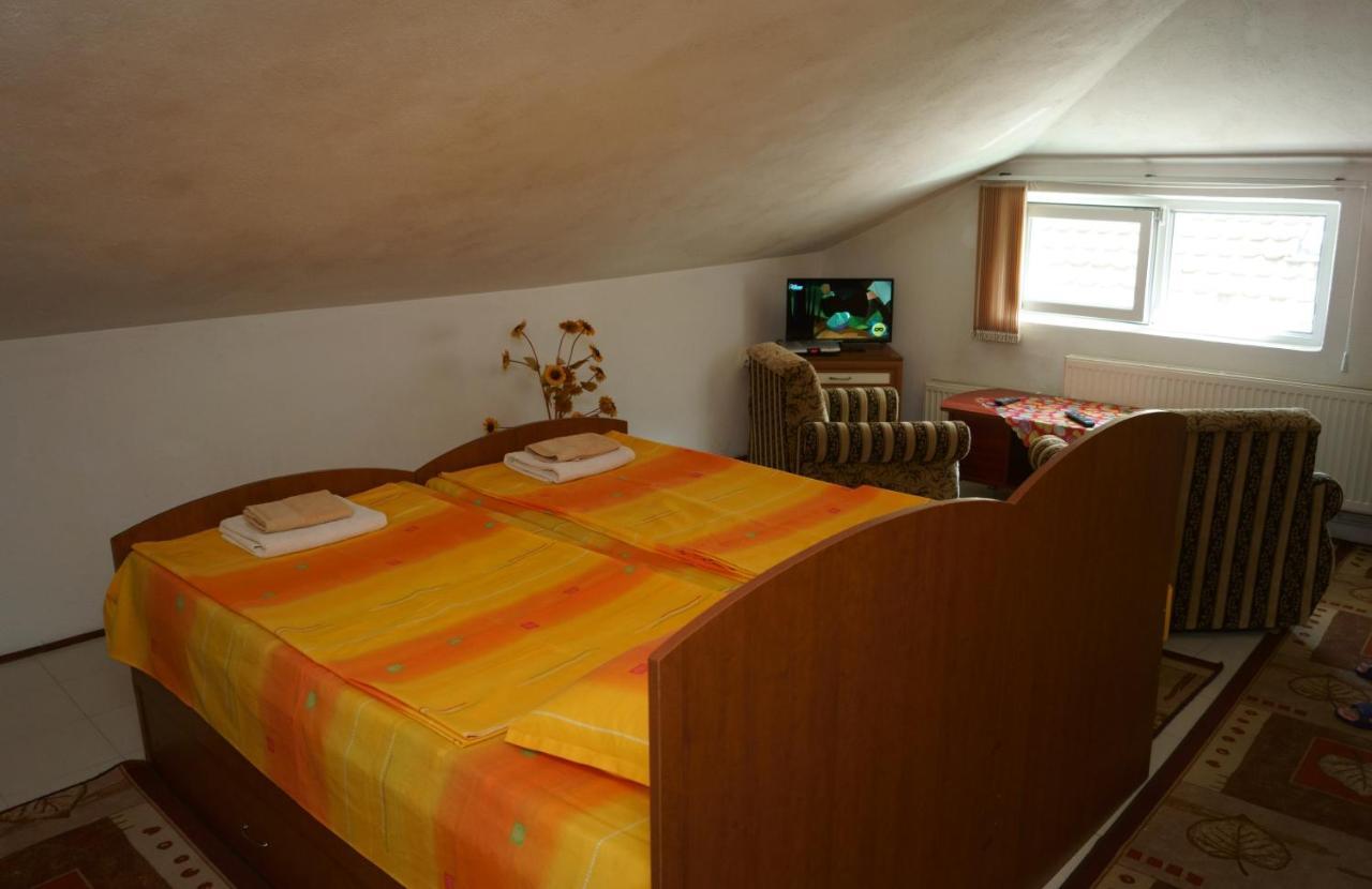 Guest House Perla Bachkovo Eksteriør billede