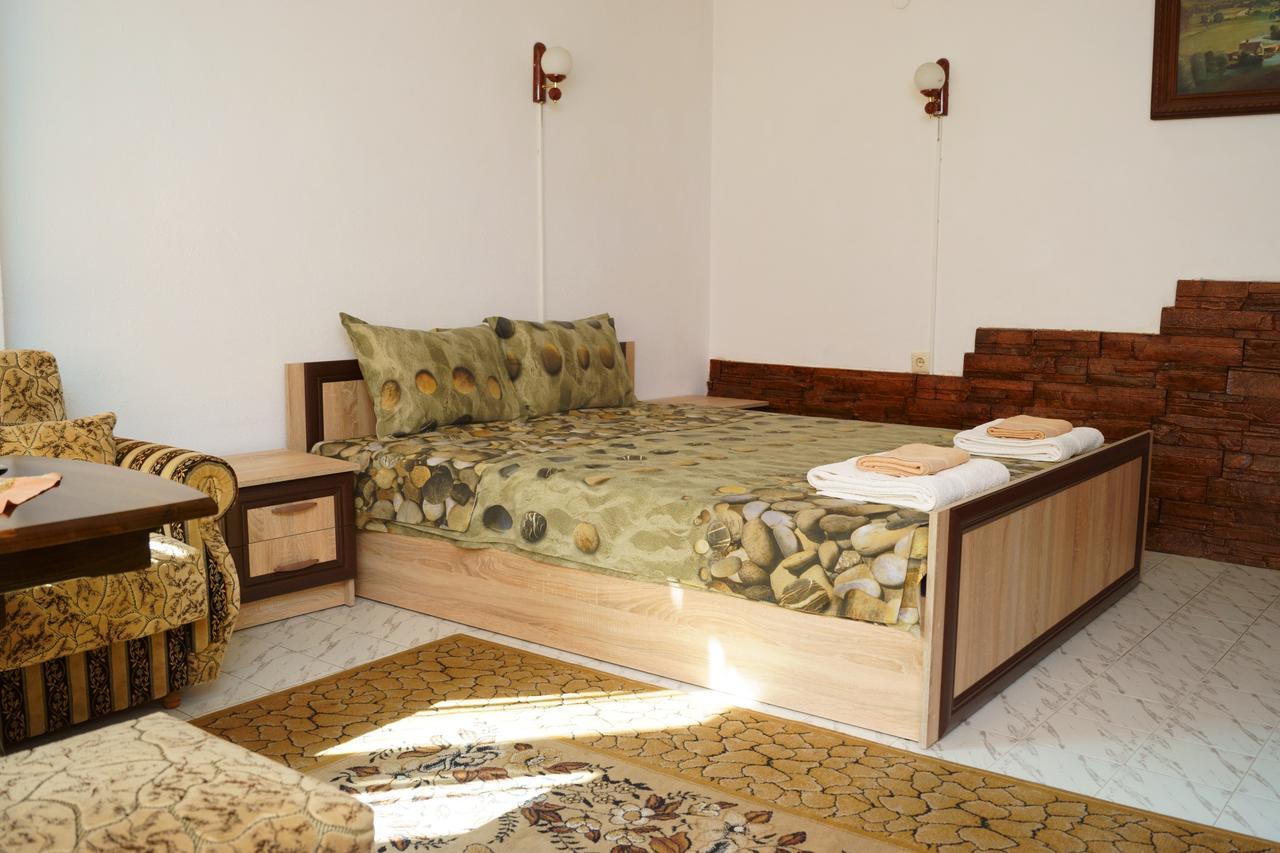 Guest House Perla Bachkovo Eksteriør billede